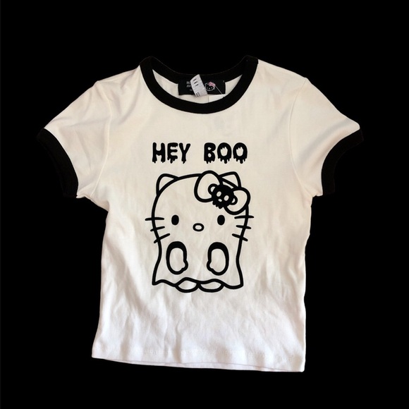 FOREVER 21 Hello Kitty Halloween T-shirt - Picture 1 of 2